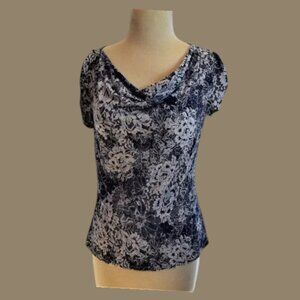 EUC TAHARI by Arthur S. Levine Short Sleeve Shell Blouse Cowl Neck Floral Print